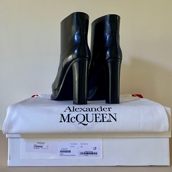 Alexander McQueen Black platform Ankle Boots US8 - Picture 11 of 16